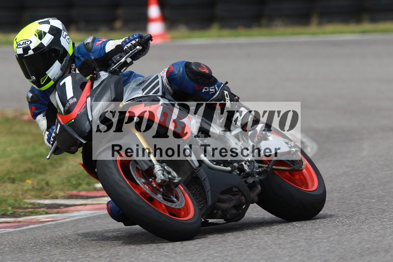 Archiv-2022/13 25.04.2022 Plüss Moto Sport ADR/Freies Fahren/77